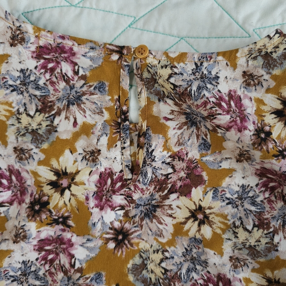 Pleione Mustard Multicolor Floral Long Puff Sleeve Blouse - Picture 5 of 6